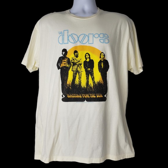 THE DOORS Other - THE DOORS WAITING FOR THE SUN CREAM COLORED SHORT SLEEVE T SHIRT SIZE XL
